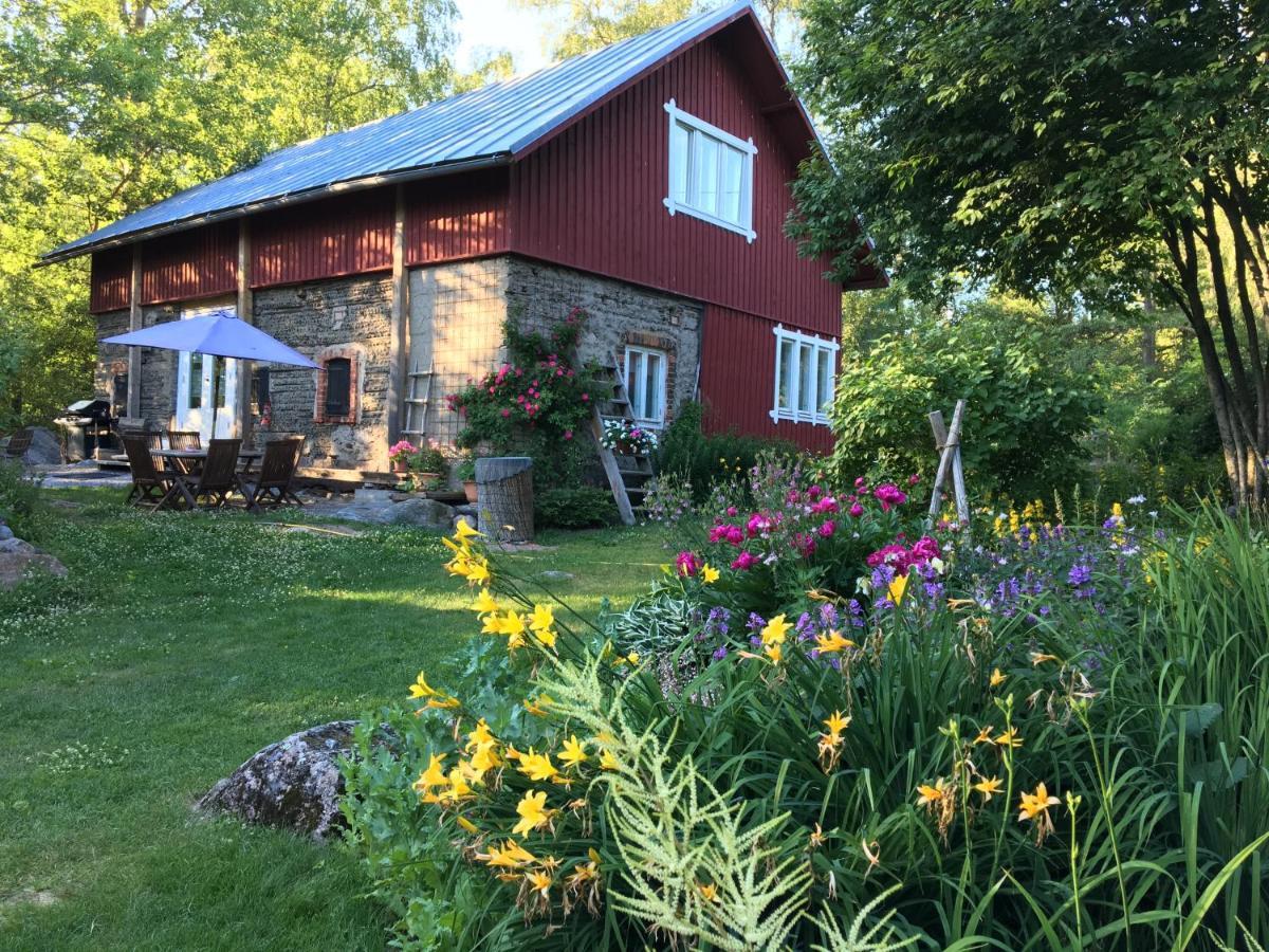 Savikulma B&B Mynamaki Bagian luar foto